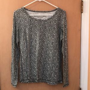 Long sleeve printed shirt